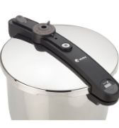 best-fagor-pressure-cooker-reviews-3-pressurecookertips.com