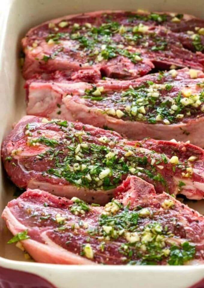 Grilled Lamb Chops with Garlic, Rosemary, and Thyme Recipe - Pressure ...