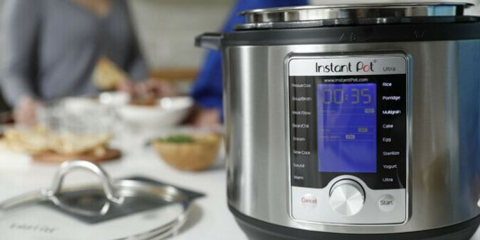 Instant Pot Ultra vs Duo Plus: Which one is the Best? - InstaPots